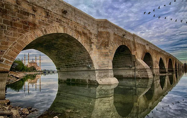Adana Taş Köprü