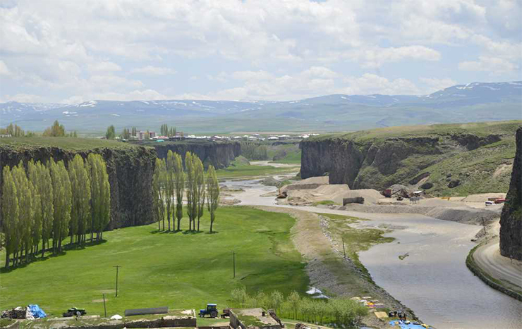 Ağrı Diyadin Kanyonu Gezi ve Tatil Rehberi
