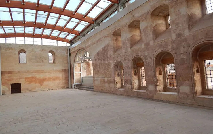 İshak Paşa Sarayı