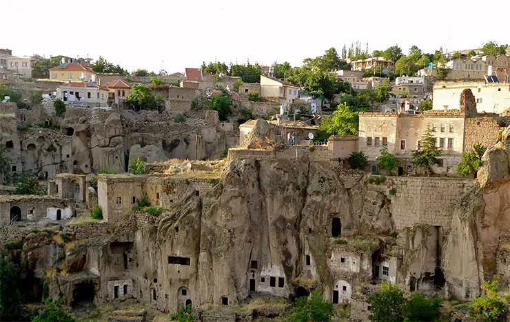Güzelyurt Evleri