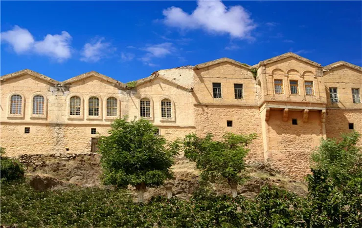 Güzelyurt Evleri