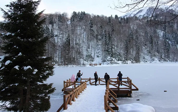 Borçka Karagöl Tabiat Parkı
