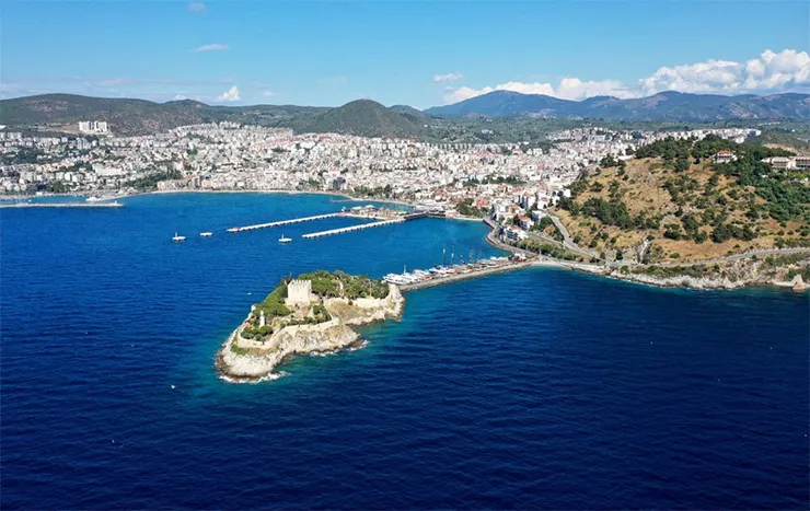 Güvercin Ada Kalesi