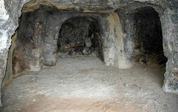 Zağ Mağarası