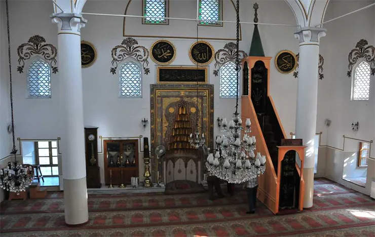 Üftade Cami