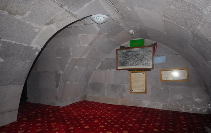 Taş Mescit