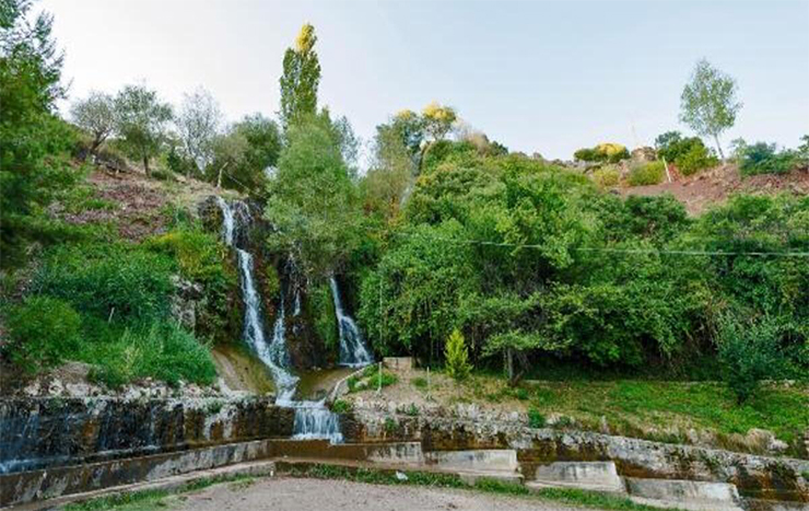 Gümüşsu Şelalesi