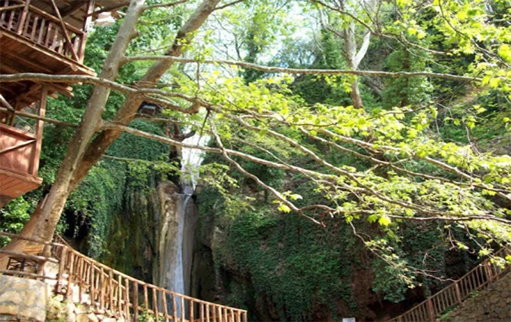 Yeşildere Şelalesi (Ağlayankaya)