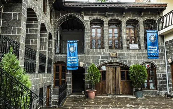 Dengbej Evi