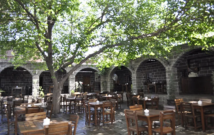 Sülüklü Han