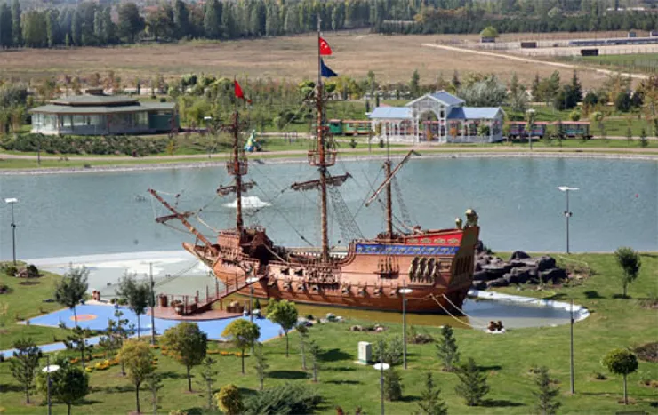 Korsan Gemisi