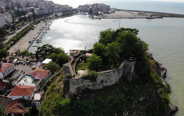 Tirebolu Kalesi