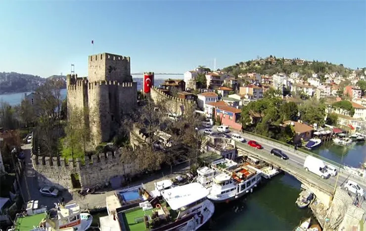 Anadolu Hisarı (Güzelcehisar)