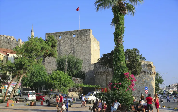 Çeşme Kalesi