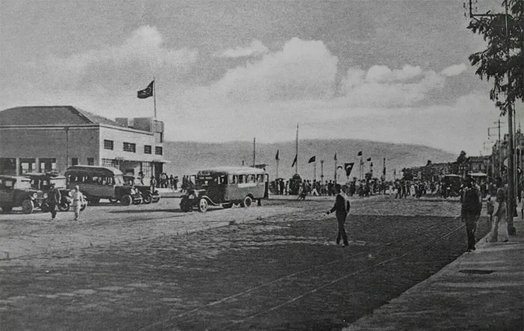 Karşıyaka İskele Meydanı
