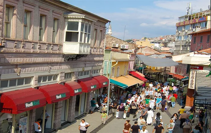 Kemeraltı Çarşısı