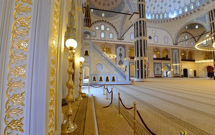 Abdülhamit Han Camii