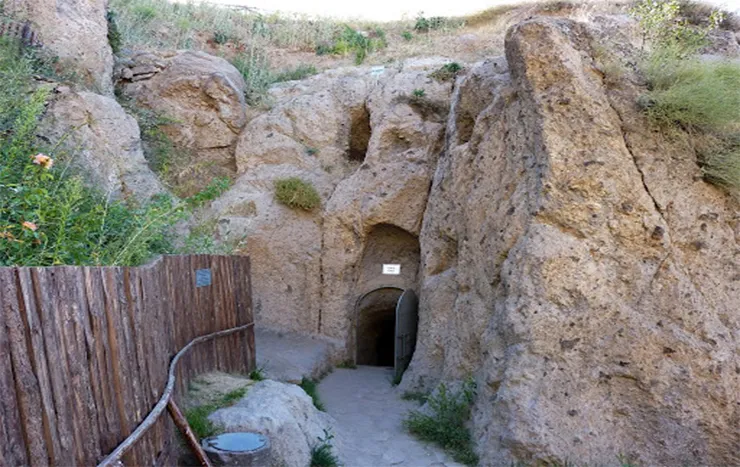 Ali Dağı Yeraltı Şehri