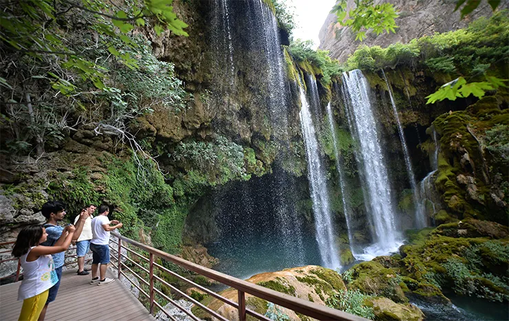 Yerköprü Şelalesi