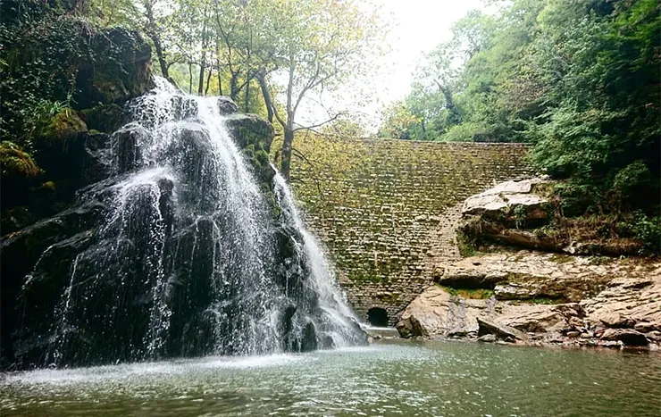 Maden Deresi