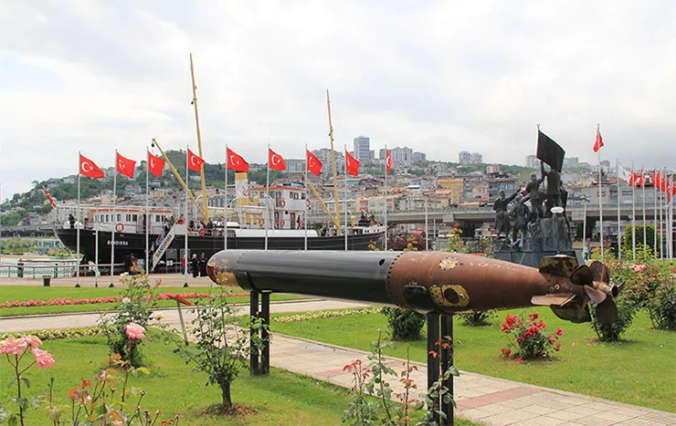 Bandırma Vapuru ve Milli Mücadele Parkı Açık Hava Müzesi