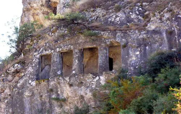 Ağcaçal Mağarası