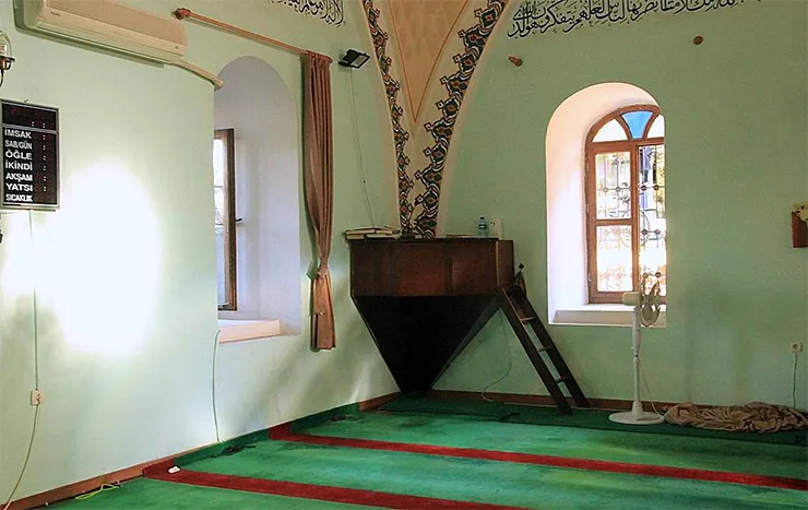 Burma Camii