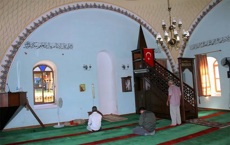 Burma Camii