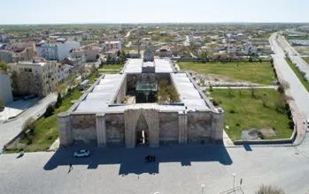 Sultanhanı