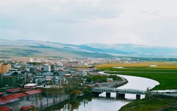 Ardahan resmi