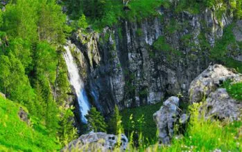 Ardahan Suatan Şelalesi