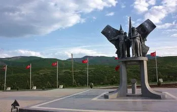 Bingöl Şehitler Anıtı