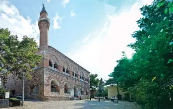 I. Murad (Hüdavendigar) Türbesi