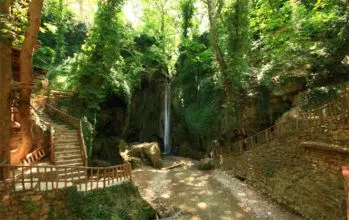 Denizli Yeşildere Şelalesi (Ağlayankaya)