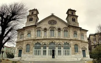 Aya Triada Rum Ortodoks Kilisesi