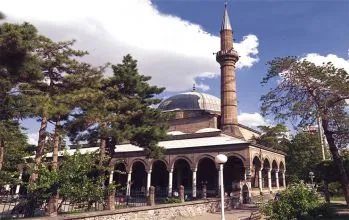 Kayseri Kurşunlu Camii