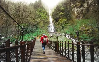 Rize Bulut Şelalesi