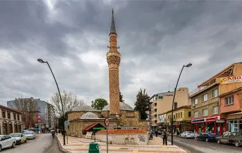 Uşak Burma Camii